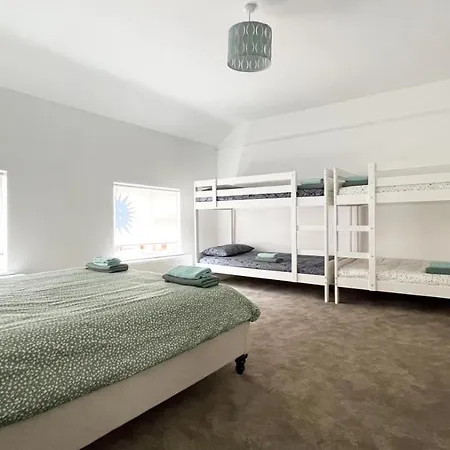 Апартаменты Urchin Loft